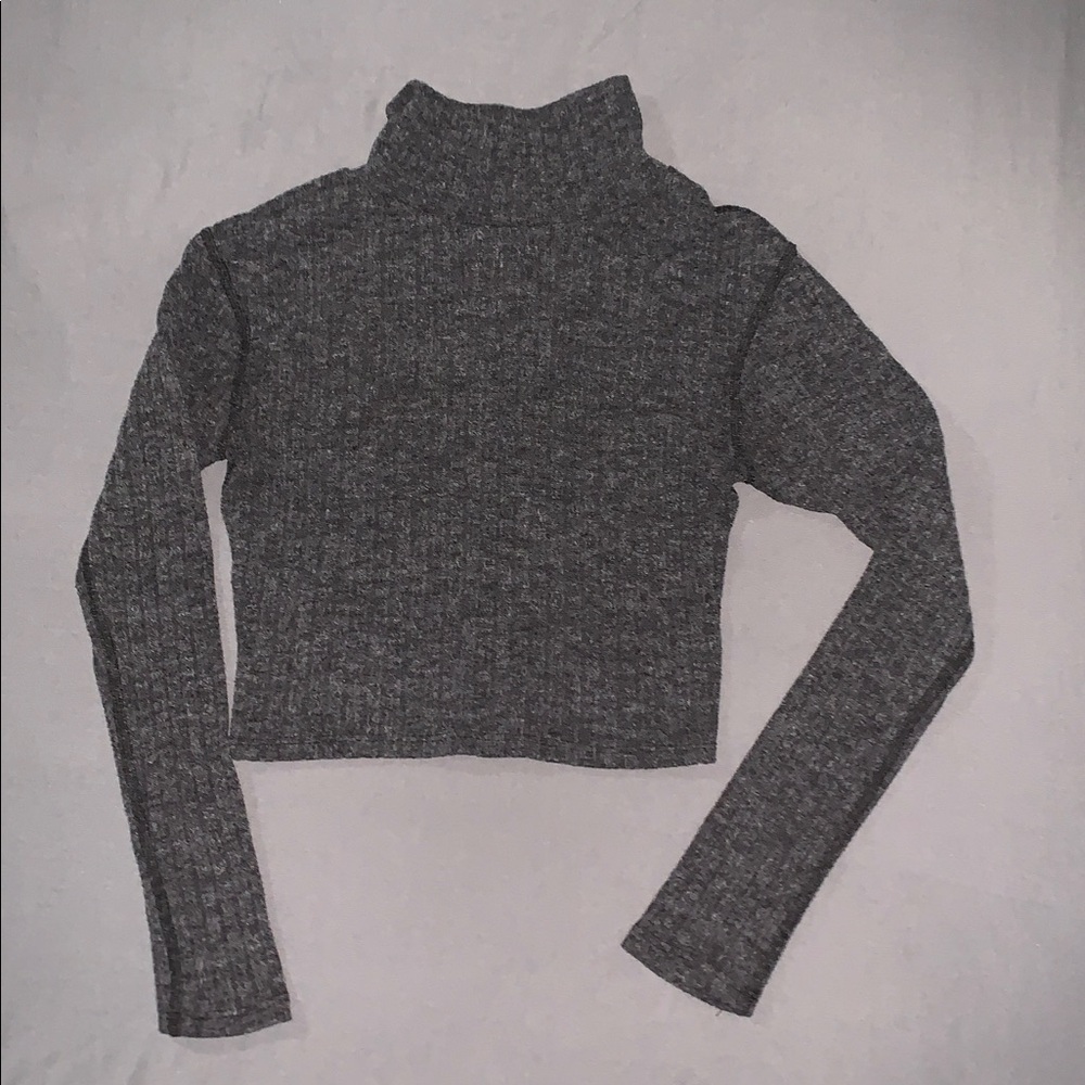 Gray Ribbed Turtleneck Sweater